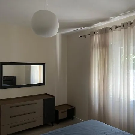 Feriehus Geghi Art Durrës